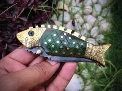 Cuchillo de bolsillo hecho a mano para peces Damasco cuchillo de pesca plegable regalo de cumpleaños para hombres Foto 1 de 4