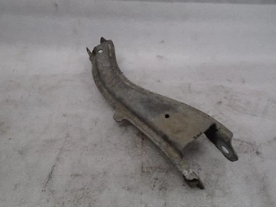 2001-2009 Volvo S60 braço de controle traseiro esquerdo driver inferior OEM VP801318 - Imagem 1 de 4