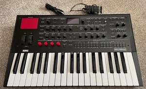 Korg Modwave MK2 mkii 37-Key Wavetable Synthesizer - Picture 1 of 7