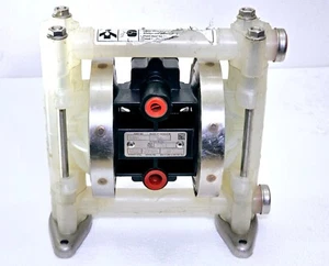 GRACO HUSKY 307 D3B911 TEFLON  AIR OPERATED DOUBLE DIAPHRAGM PLASTIC PUMP USA - Picture 1 of 10