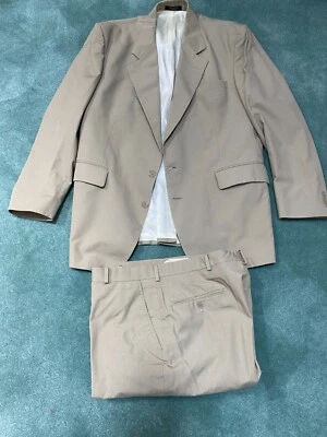 Traje Ron Chereskin Caqui, 44L, Cintura: 34" Foto 1 de 4