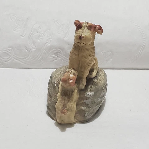VINTAGE TERRIER DOG/PUPPY Measuring Tape FIGURAL CELLULOID  SEWING TAPE MEASURE Cover