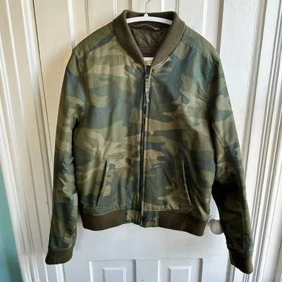Chaqueta camuflada de bombardero de béisbol Abercrombie & Fitch rara Foto 1 de 4