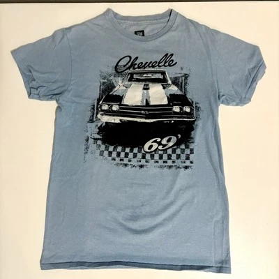 GM Officially Licensed Chevelle 69 成人男式浅蓝色短袖 T 恤 — 第 1/4 张图片