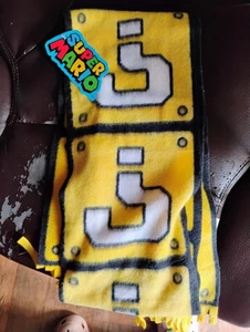Super Mario Youth Winter Scarf - Picture 1 of 3
