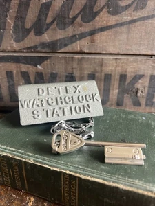 Vintage Detex Watchclock Station Metal Box with Key on Chain - Picture 1 of 9