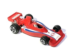 Vintage Yatming 1/64 Diecast Very Nice !! - Picture 1 of 3