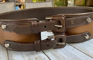 BURBERRY LEATHER BROWN WIDE DOUBLE BUCKLE BELT. - Picture 1 of 8
