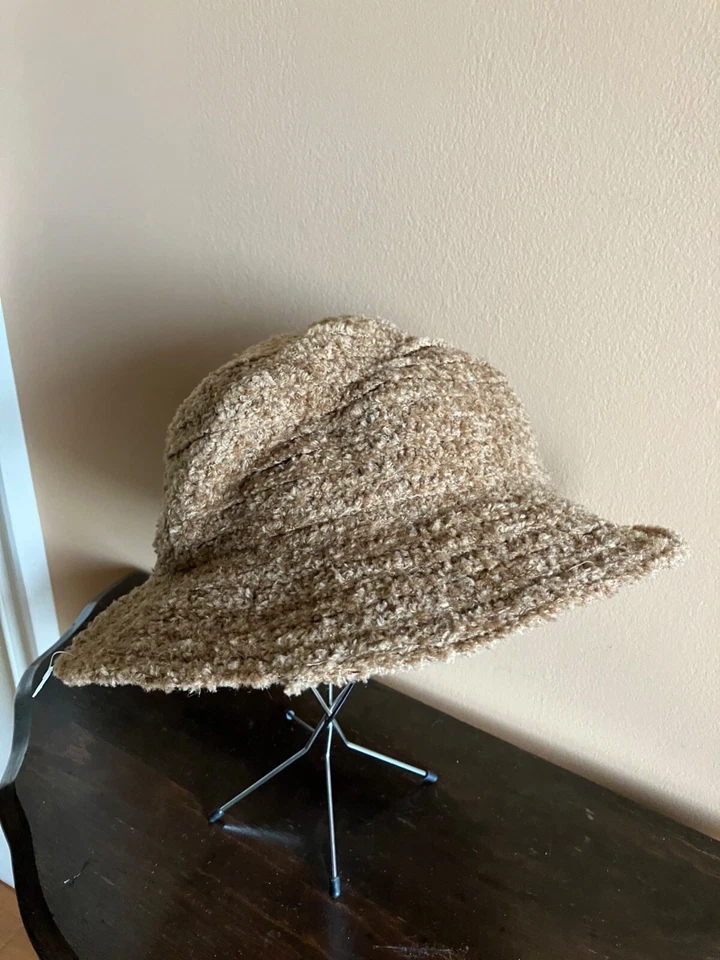 Nuevo Sombrero Arlin Flop "Beige" Foto 1 de 1