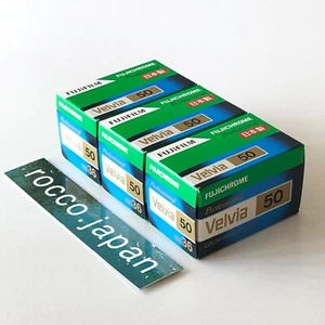 Fujifilm Velvia 50 36exp 135 35mm [3Rolls] - Picture 1 of 3