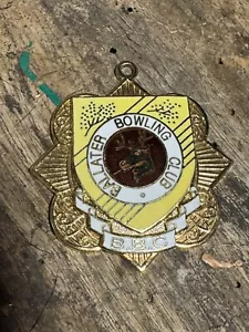 VINTAGE BALLATER BOWLING CLUB - SCOTLAND ENAMEL Pendant BADGE - Picture 1 of 4