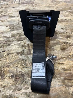 Cinturón de seguridad trasero izquierdo Nissan GTR GT-R R35 2015 GTR OEM Foto 1 de 4