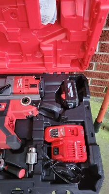 Milwaukee M18 FUEL 1-1/2" Lineman Magnetic Drill High Demand - Red (Kit with... - Image 1 of 4