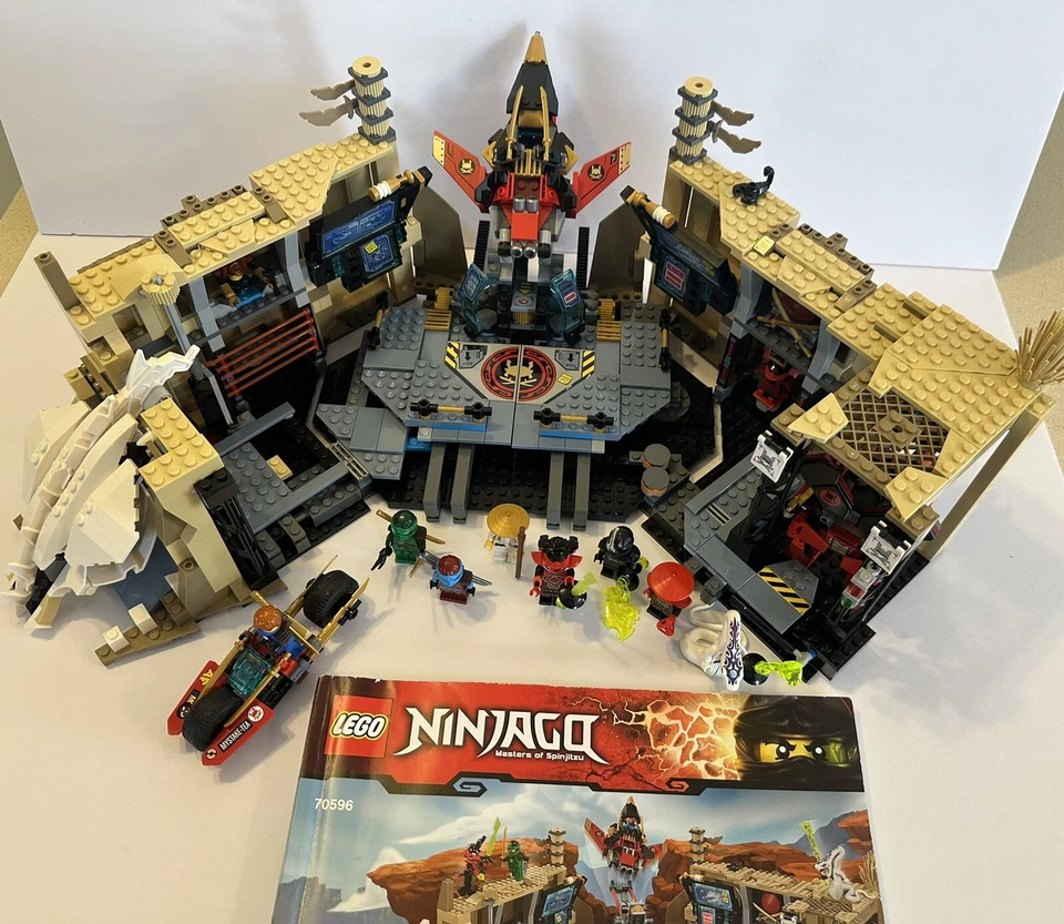 LEGO Ninjago: Samurai X Cave Chaos (70596) RETIRADO Todas las minifiguras Faltan 2 piezas Foto 1 de 4