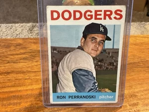 1964 Topps Ron Perranoski Los Angeles Dodgers Card #30 EX - Picture 1 of 2