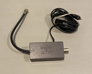 Nintendo NES-003 RF SWITCH Video Adapter & OEM Official N64 NUS-003 RF Modulator - Bild 1 von 6