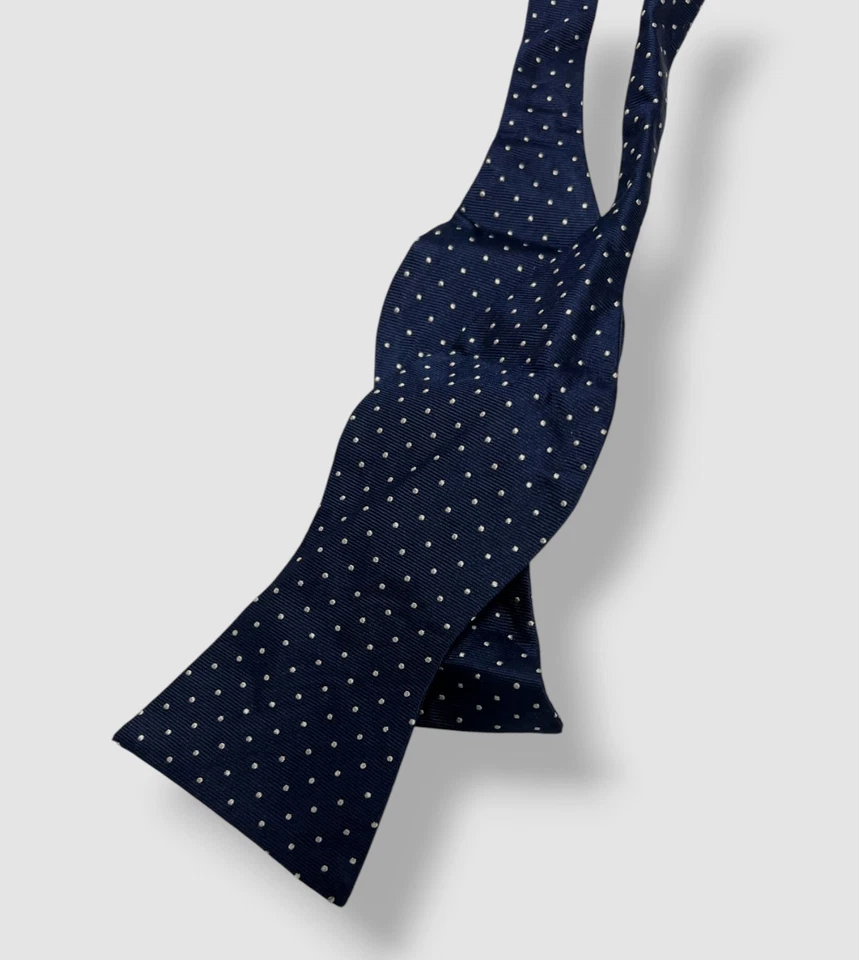 Tommy Hilfiger 男式蓝色胸针圆点可调节丝绸领带 — 第 1/1 张图片