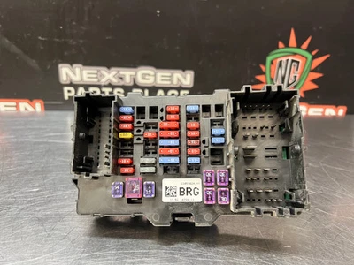 Chevrolet Silverado 2500HD 2018 caja de fusibles interior 23459420 OEM #1173 Foto 1 de 4