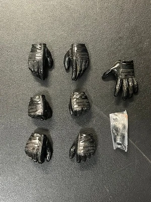 Juego de manos y clavijas de muñeca Hot Toys MMS438 Star Wars The Last Jedi Kylo Ren escala 1/6 Foto 1 de 2