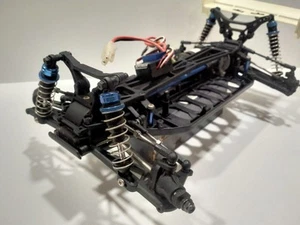 Rare* Kyosho Laser Zx5 - 1/10 Brushed Electric Buggy Zx-5 - No Tyres - Picture 1 of 12