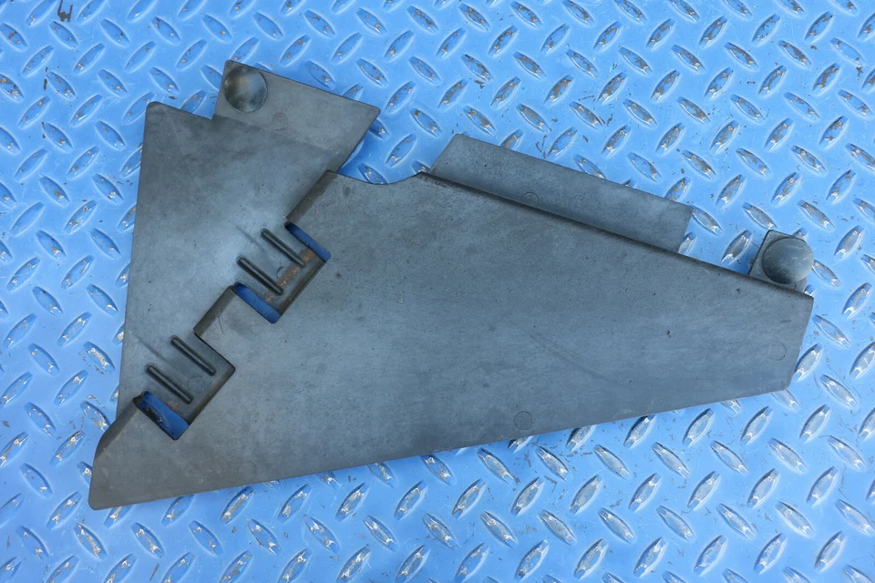 Chevrolet Corvette C4 1992-1996 bote de carbón protector panel de cubierta 10105360 Foto 1 de 4