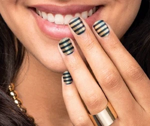 Jamberry Nail Wraps ~ HALF SHEET ~ CLEOPATRA Rare Bold Stripes Fall Winter - Picture 1 of 7