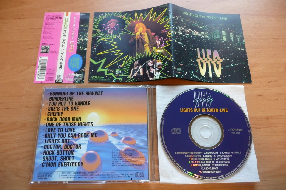@ CD UFO - LIGHTS OUT IN TOKYO LIVE / VICTOR 1992 ORG / RARE MELODIC UK JP+OBI Foto 1 de 1