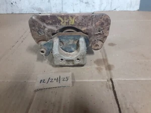 2016 Can-Am Maverick 1000R rear right brake caliper 705601090-49581 - Picture 1 of 3