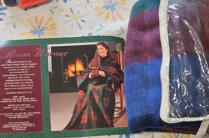 VINTAGE Jcpenney Room Warmer Acrylic Hypoallergenic Plaid 60" X 74" NEW IN BAG  - Picture 1 of 4