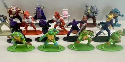 TMNT Teenage Mutant Ninja Turtles Nano Die Cast Metalfigs Nickelodeon - Image 1 of 4
