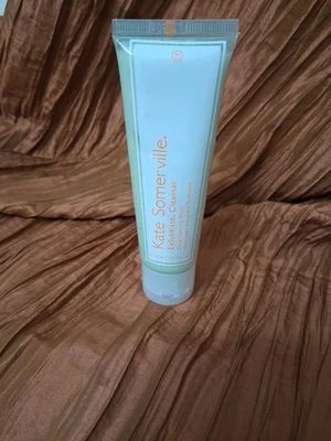 Kate Somerville ExfoliKate Limpiador Lavado Espumoso Diario 1.7oz - Nuevo Foto 1 de 2