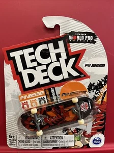 Tech Deck World Pro Finesse Bakugan Dragonoid  Ultra Rare   - Picture 1 of 1