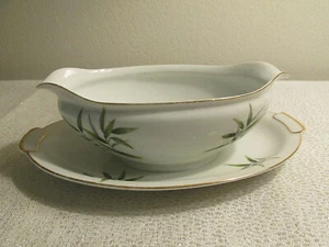 BARCA GRAVY CON SOTTOPIASTRA ATTACCATA DESIGN BAMBÙ VERDE GIAPPONE NO CHIP!! - Foto 1 di 5