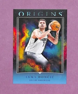 2023-24 Panini Origins #90 Luka Doncic /25 Turchese Parallelo quasi nuovo - Foto 1 di 2