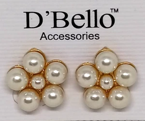D'Bello Star Clustered Pearl Stud Earrings - Picture 1 of 4