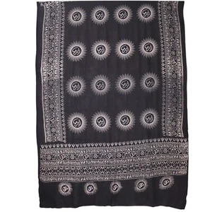 Meditation Yoga Prayer Shawl - Mantra Om - Black Large - Picture 1 of 5