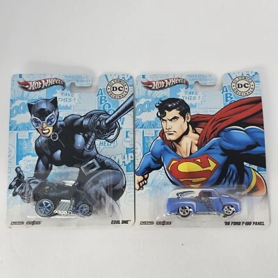 Hot Wheels DC Comics Superman And Catwoman Set of 2 Mattel - Image 1 of 2