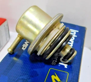 Standard PR160 Intermotor Fuel Injection Pressure Regulator - Picture 1 of 2