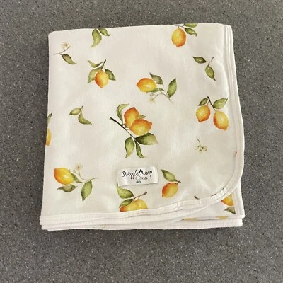 Manta para bebé Snuggle Hunny Kids limones mezcla de algodón 36 pulgadas x 36 en blanco Foto 1 de 4