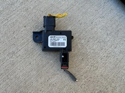 🍑 MÓDULO SENSOR ASIENTO PASAJERO OCUPANTE HYUNDAI VELOSTER 2012-2017 88952-2V600 Foto 1 de 4
