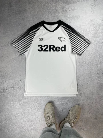 Vintage Derby County 2019/20 Umbro Soccer Jersey y2k blokecore Cover