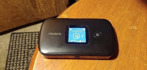 AT&T K779HSDL Wireless Wi-Fi Hotspot Modem - Image 1 of 4