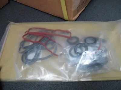 Hyundai 20910-2EA01 Overhaul Gasket Set for 11-13 Elantra New Genuine Foto 1 de 2