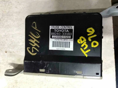 Módulo de control de crucero Toyota Camry 1994-95 # 88240-33060, 221000-1120 Foto 1 de 2