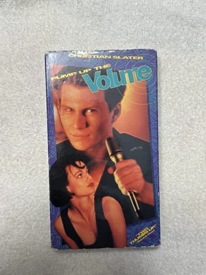 Pump Up The Volume (VHS, 1990) Christian Slater Scott Paulin Ellen Greene V1 - Image 1 of 3