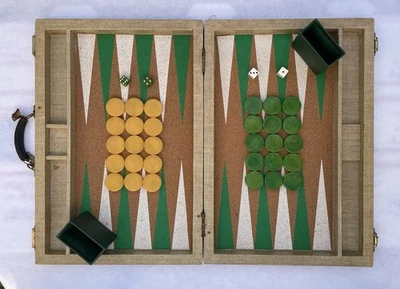 Vtg Backgammon Set  Green & Butterscotch 1.5" Bakelite Crisloid Linen Case Keys - Image 1 of 4