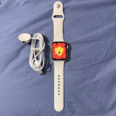 Apple Watch Series 4 A2008 GPS+cellular 44mm, Battery - 100% (Read Description) - Image 1 of 4
