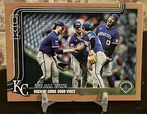 2025 Topps Kansas City Royals /2025 Gold Parallel Team Card #436 - Bild 1 von 2