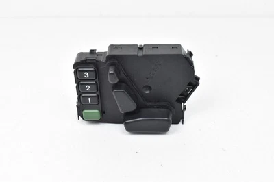 Interruptor de controle do assento esquerdo do motorista Mercedes CLK320 1998-2002 FABRICANTE DE EQUIPAMENTO ORIGINAL 2108209110 - Imagem 1 de 4