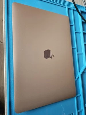 Defektes Display MacBook Air M1 2020 (Modell A2337) – Ersatzteil - Bild 1 von 4